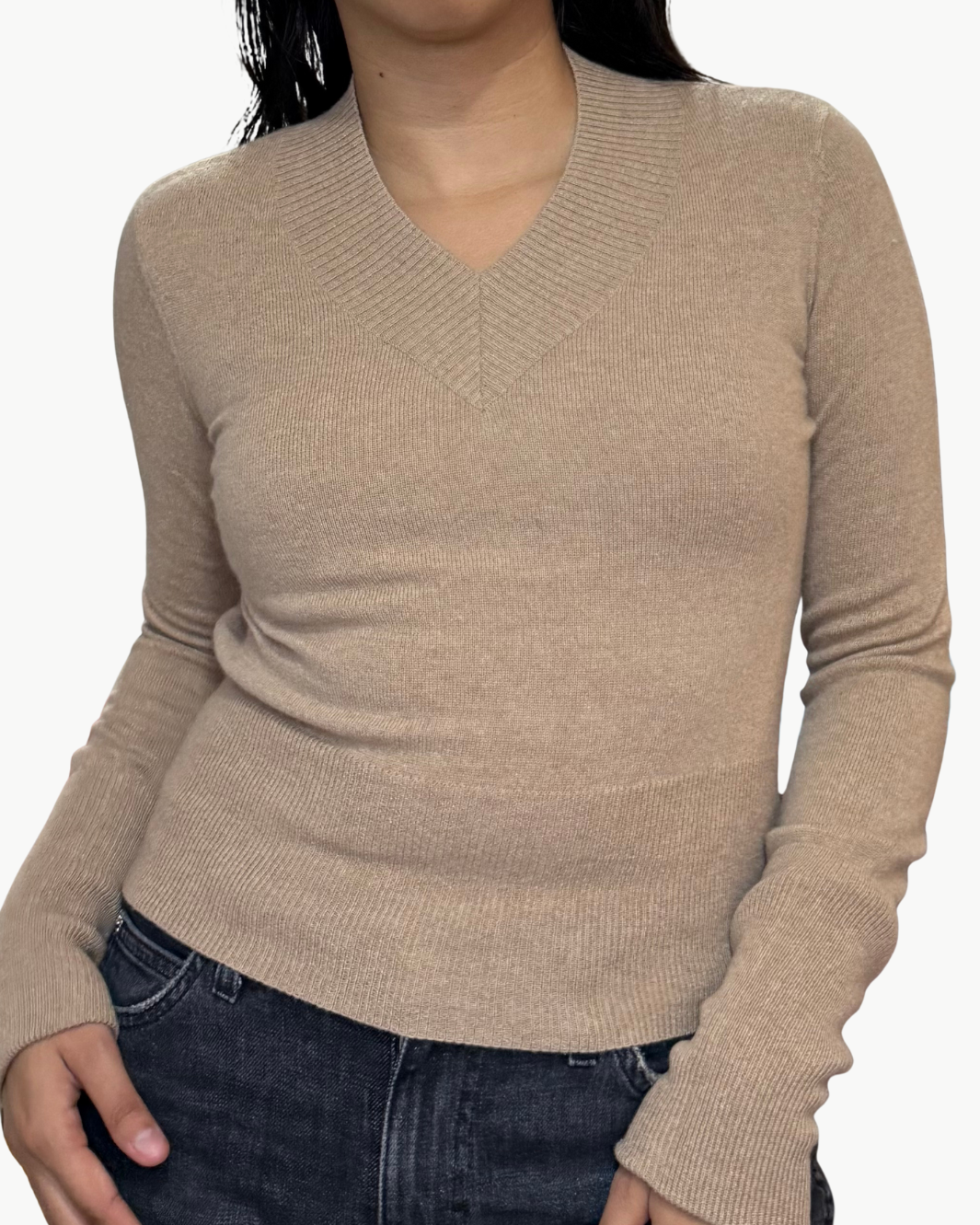 V NECK WITH HIGH CUFFS IN CORK - Romi Boutique