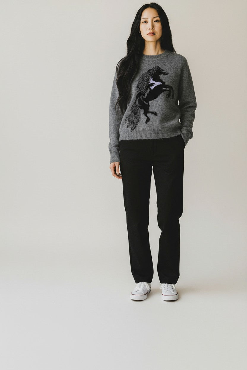 INTARSIA HORSE CREW WITH FRINGE IN CEMENT COMBO