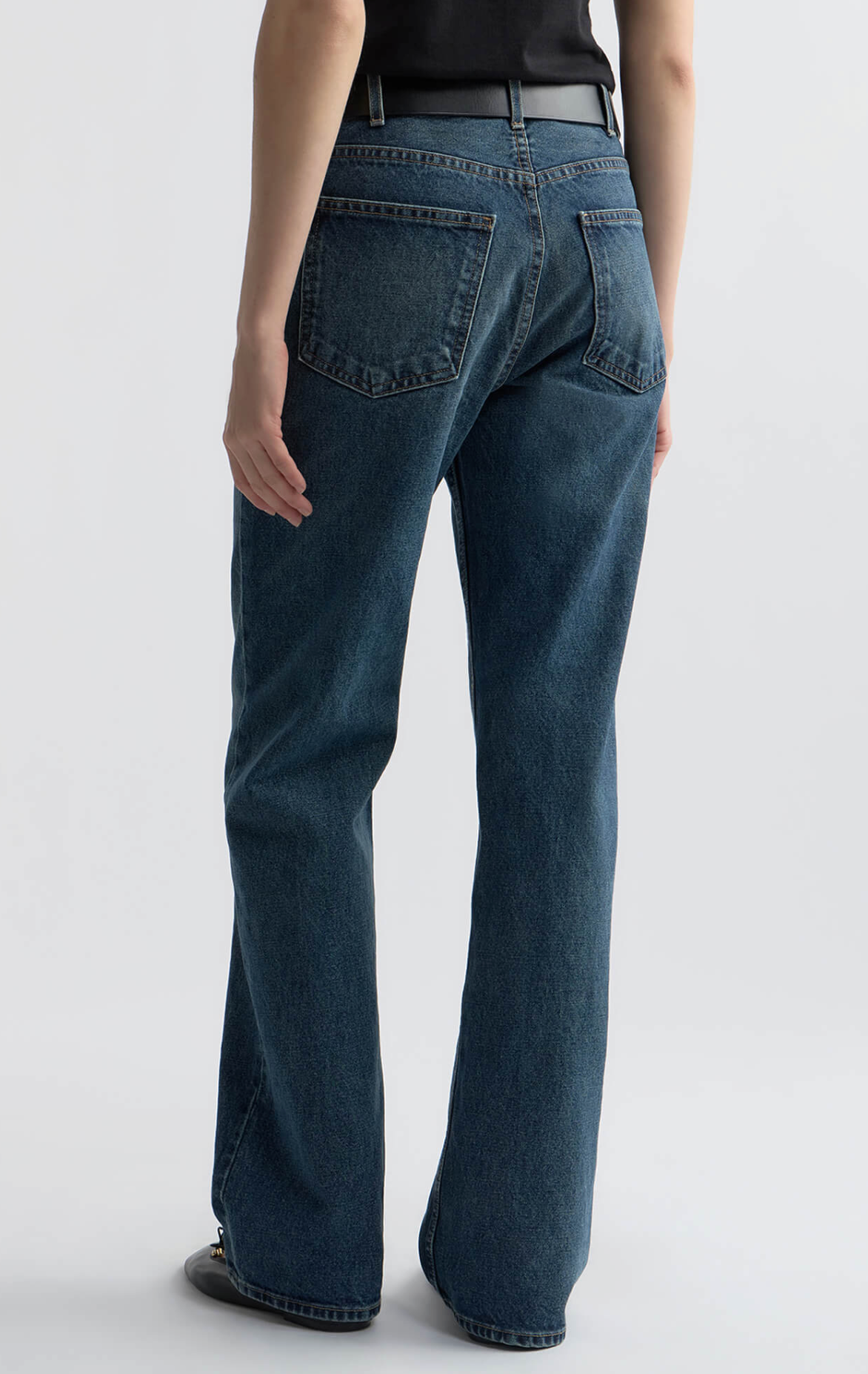 Nili Lotan MITCHELL JEAN at Romi Boutique