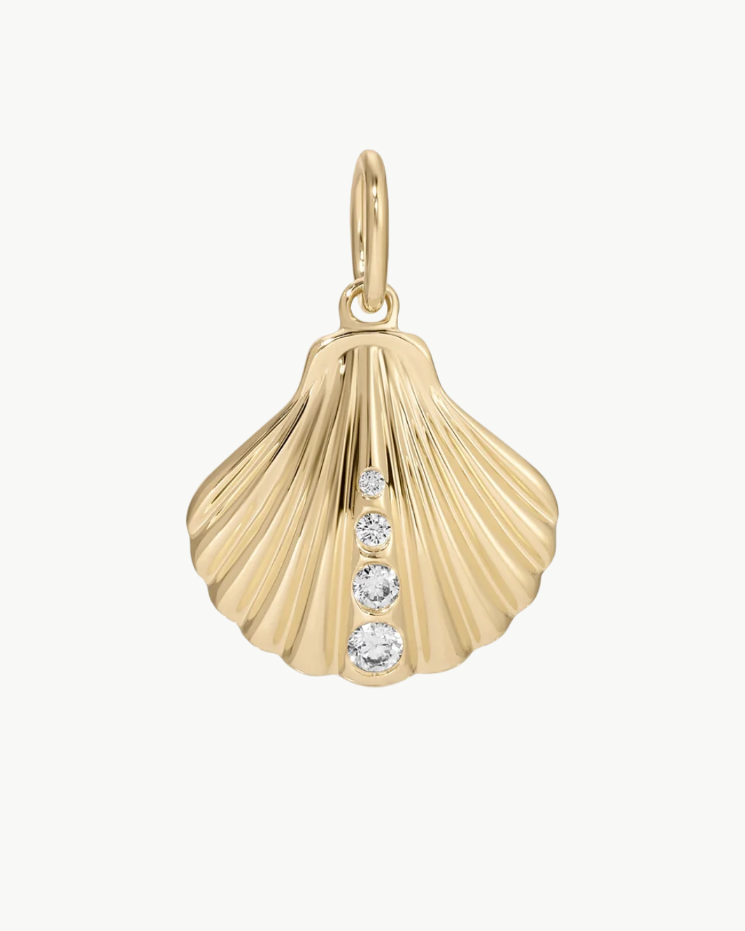 GOLD AND DIAMOND SHELL CHARM IN GOLD