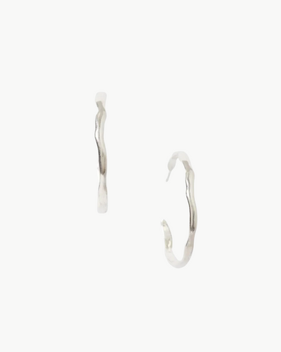 WAVE HOOP EARRINGS IN SILVER - Romi Boutique