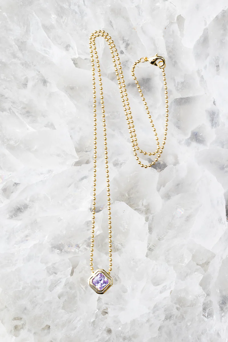 ICON NECKLACE IN AMETHYST