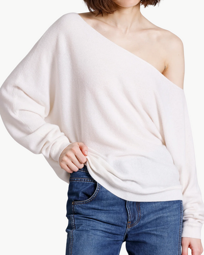 CASHMERE OFF THE SHOULDER TOP IN WHITE