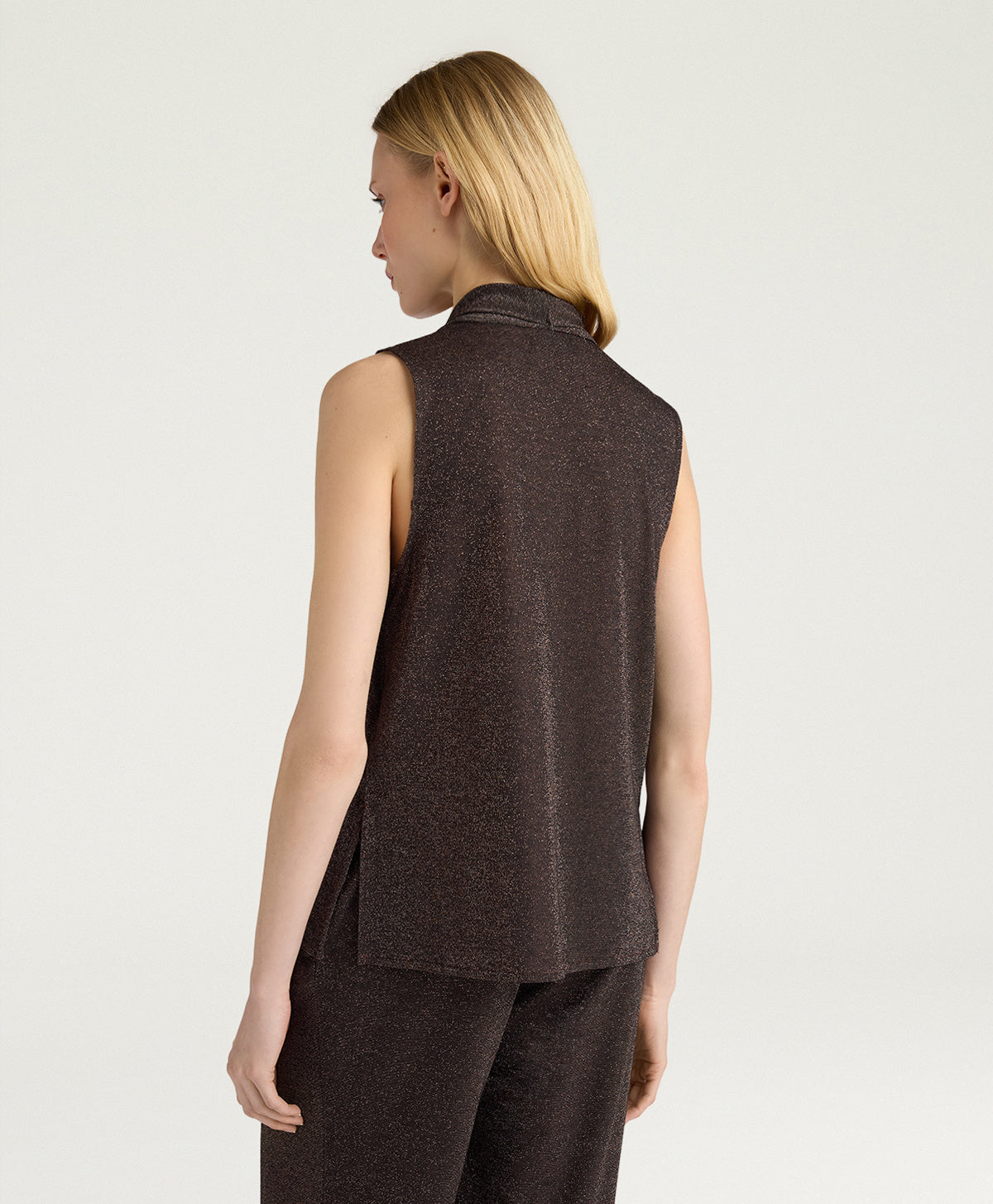 Kiri Bis Wide-Shoulder Sleeveless Top