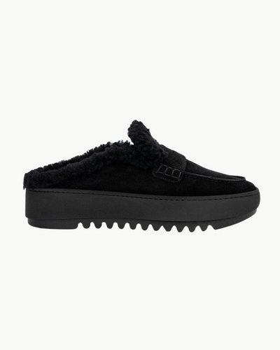AMATA IN BLACK/BLACK