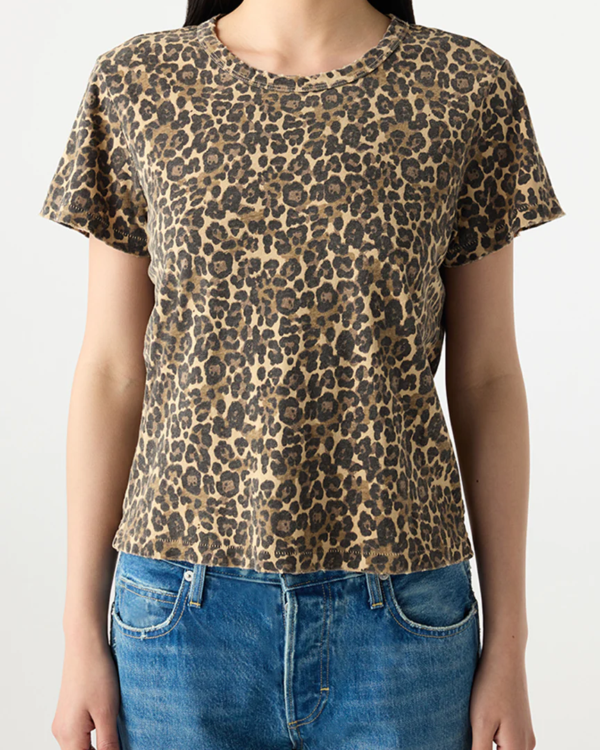 LOVE TEE