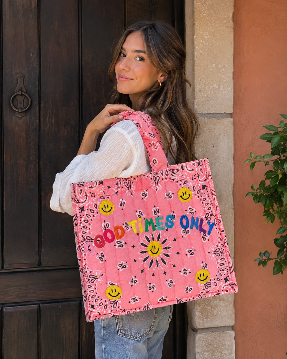 Medium Quilted Tote Bag - Good Times Only