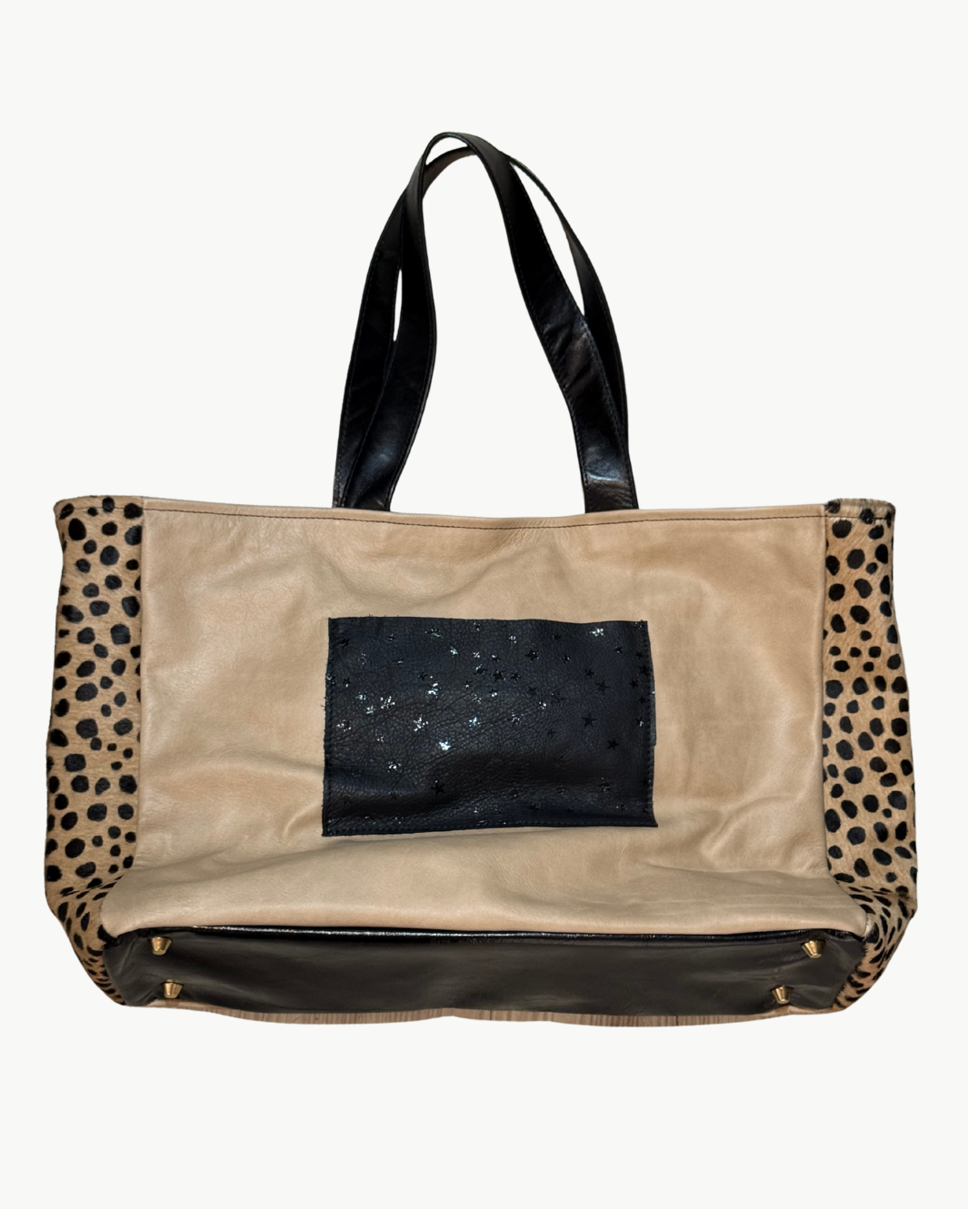 MAHJONG GAMER TOTE IN CHEETAH SPOT CAFE AU LAIT BAM