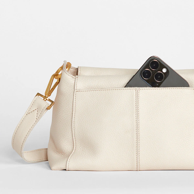 BRYANT MED IN CALLA LILY WHITE/BRUSHED GOLD