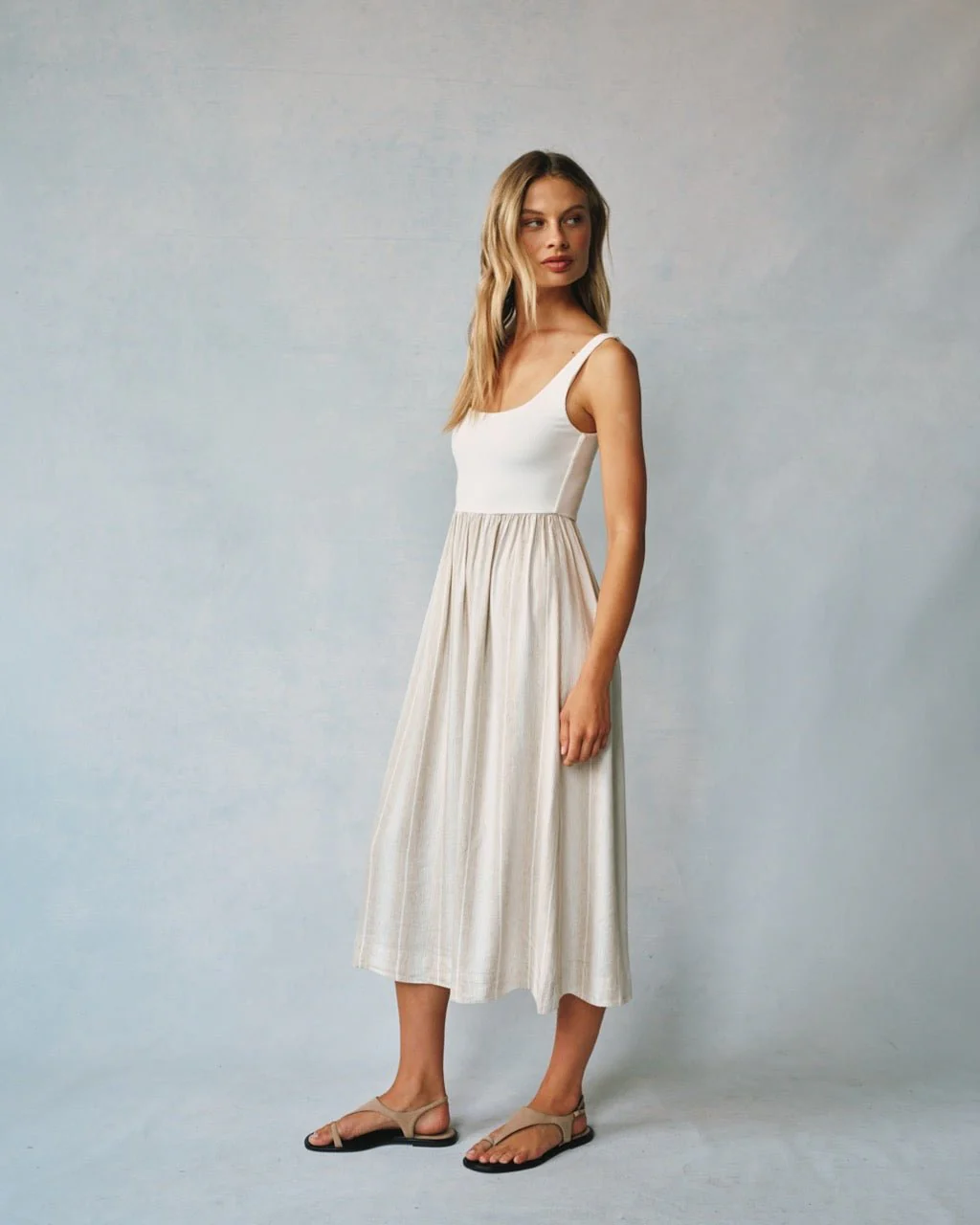 SLEEVELESS KNIT COMBO DRESS IN POSITANO SAND STRIPE