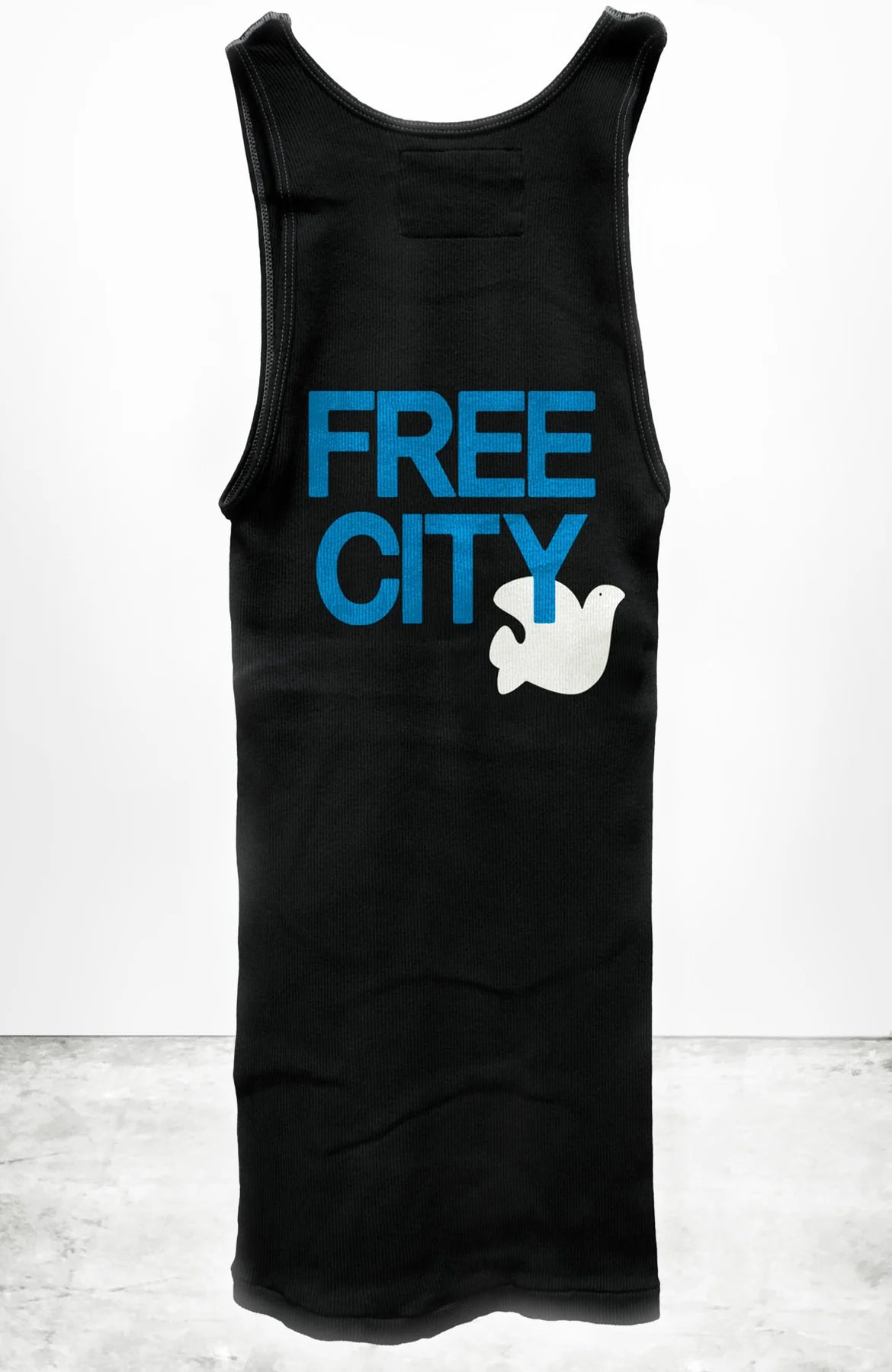 SUPERVINTAGE TANK IN SUPER BLACK by FREECITY - Romi Boutique