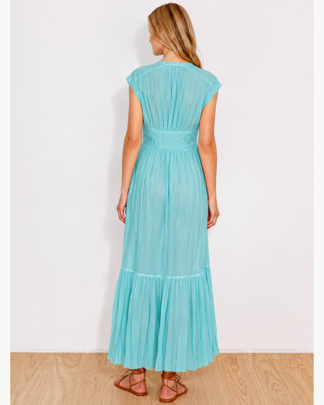Go Crinkle Cut Twist Dress