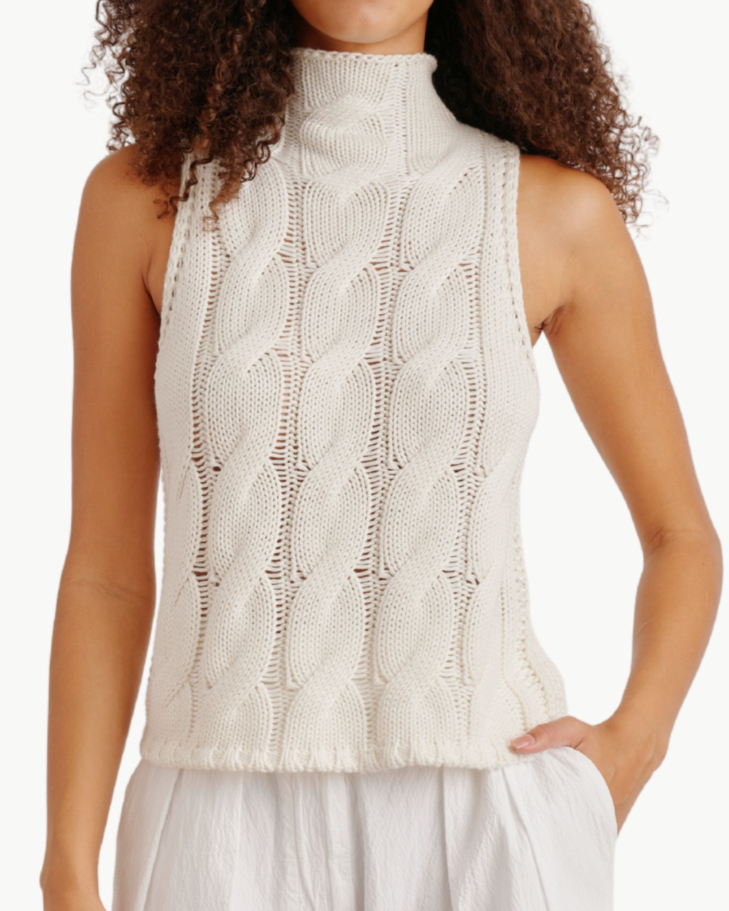 SALVIA SLEEVELESS CASHMERE CABLE TURTLENECK - Romi Boutique