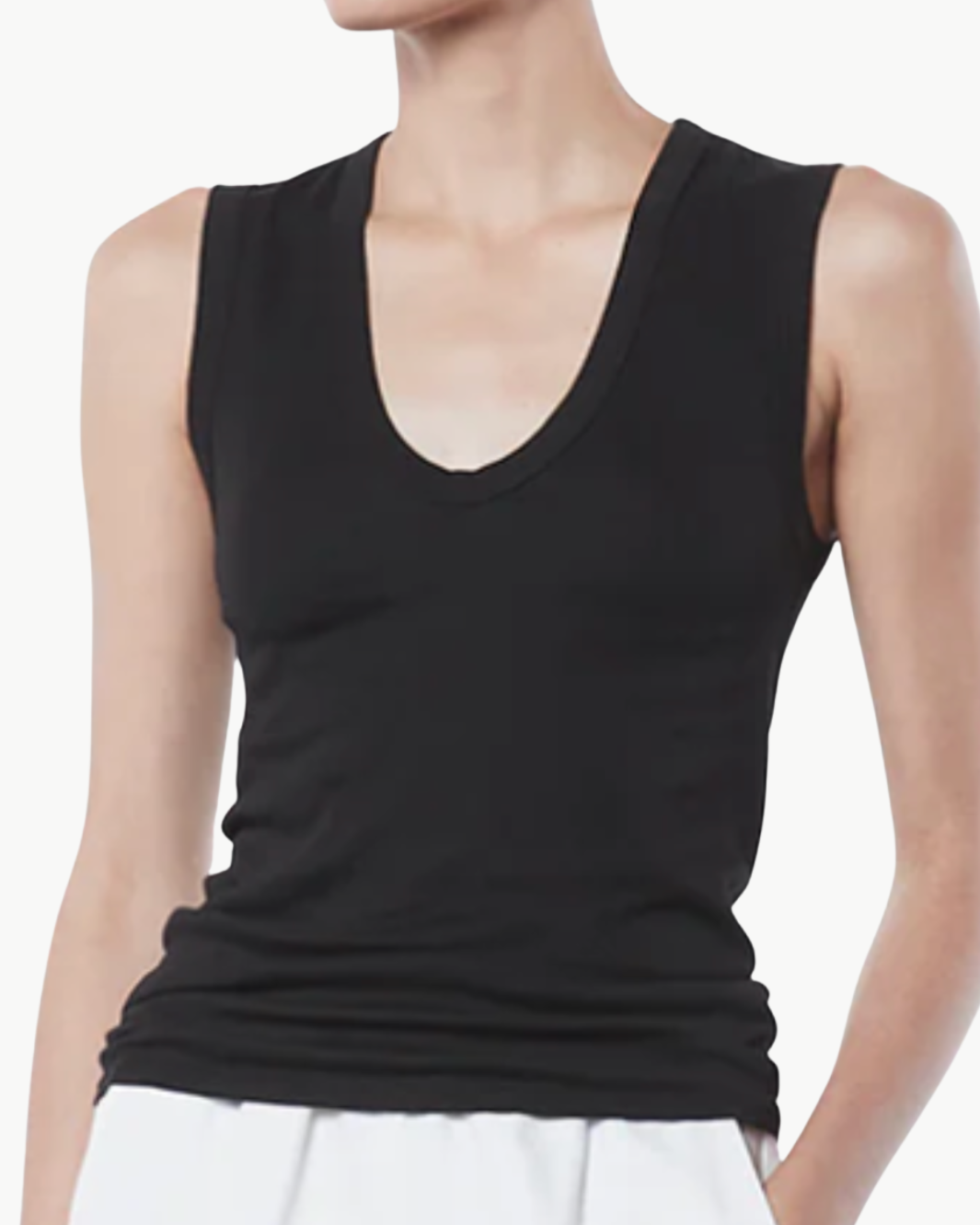 ESSENTIAL SLEEVELESS U IN BLACK - Romi Boutique