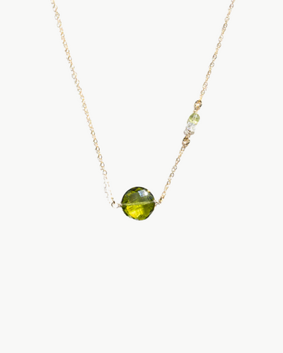 MACARON NECKLACE IN PERIDOT