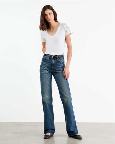 CAROL VNECK TEE SHIRT IN WHITE
