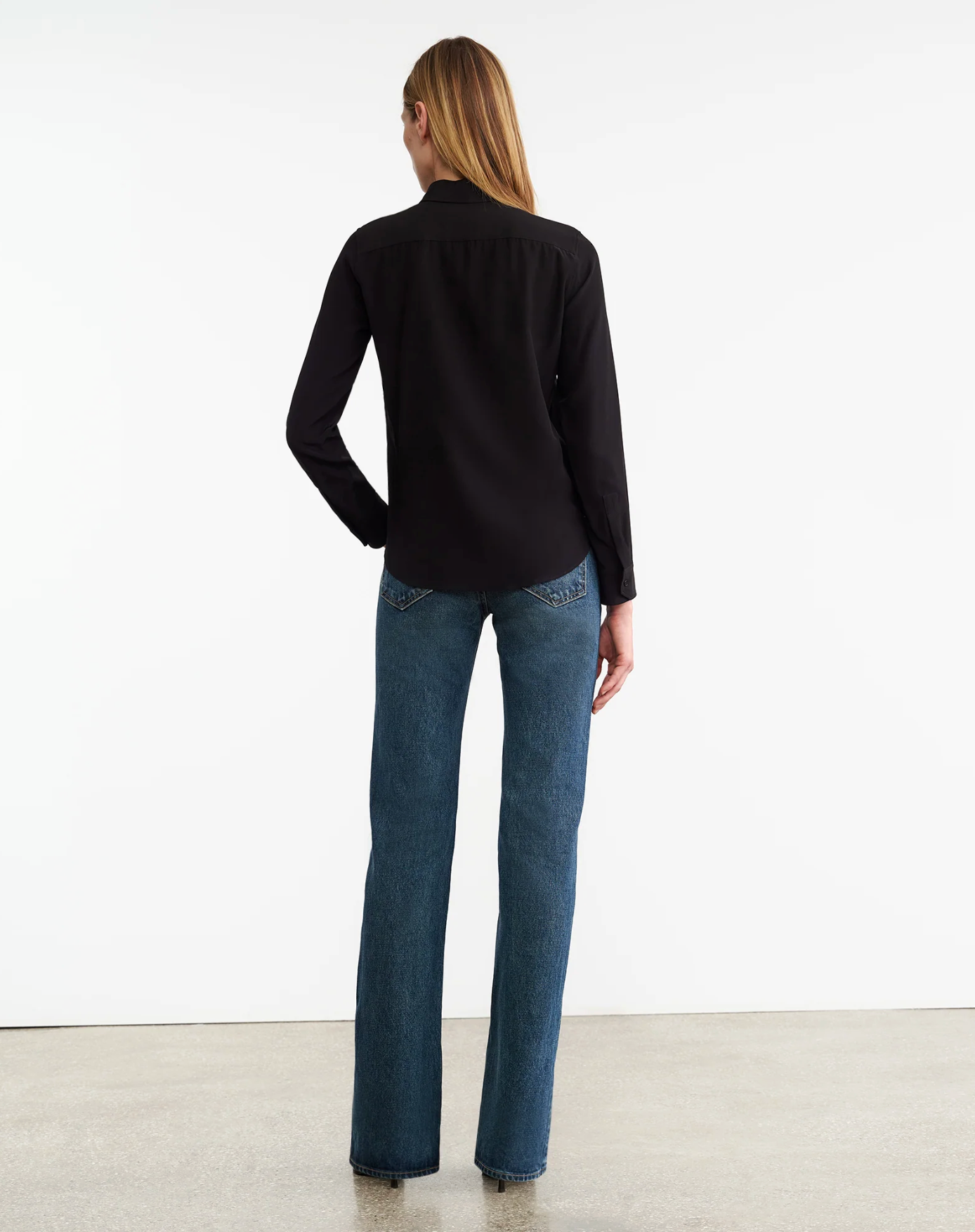 GAIA SLIM SHIRT IN BLACK - Romi Boutique