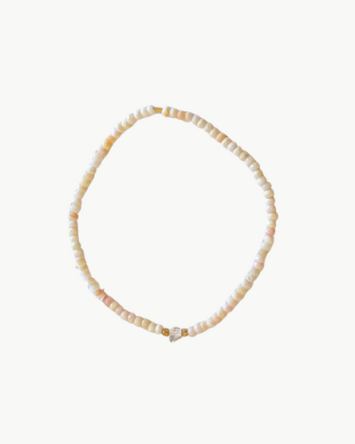 BEADED BRACELET IN PINK/WHITE