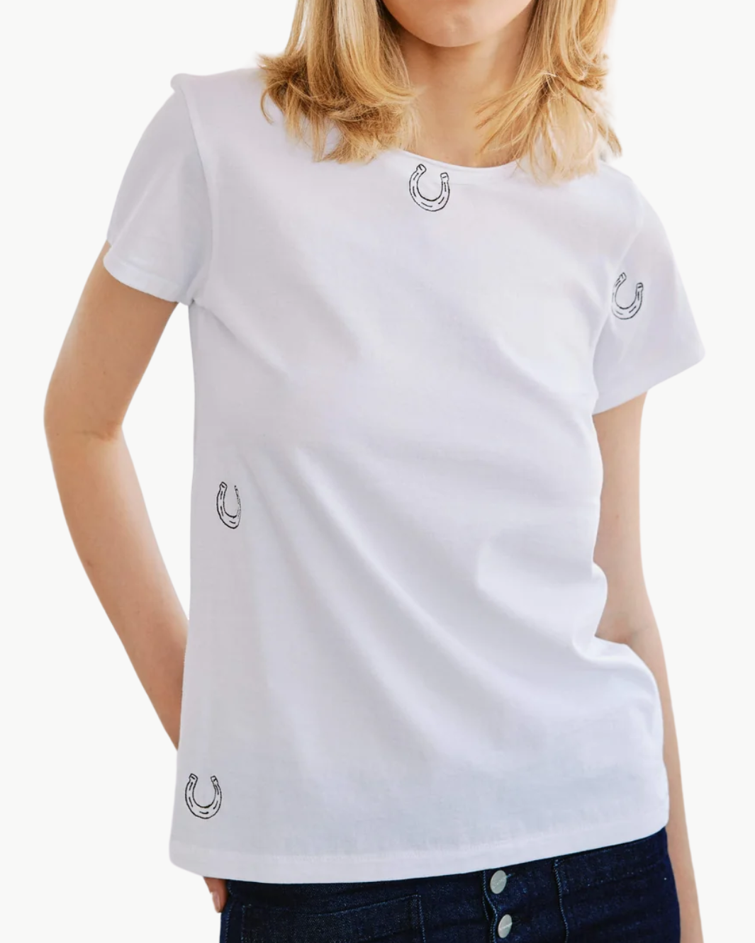 EMBROIDERED HORSESHOE COTTON T-SHIRT IN WHITE