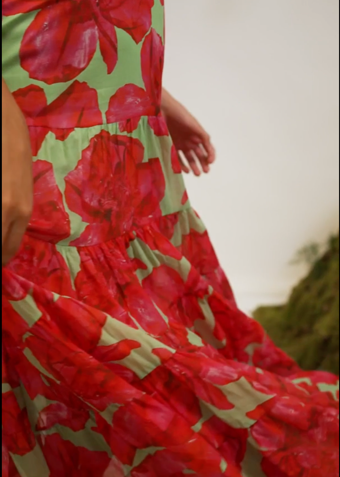 AMBAR LONG DRESS IN GREEN BLOSSOM