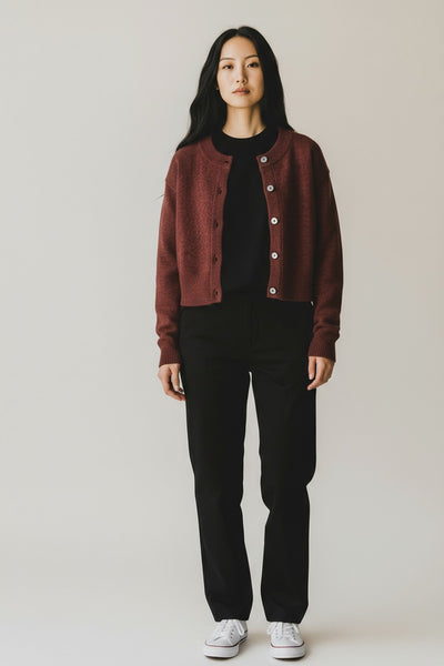 CROPPED CARDIGAN IN ROOT BEER