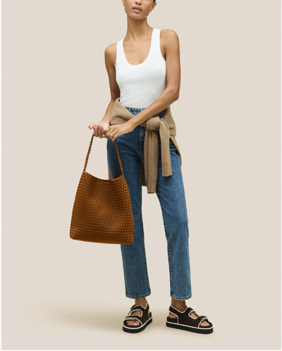 NOMAD MEDIUM HOBO IN TEAK