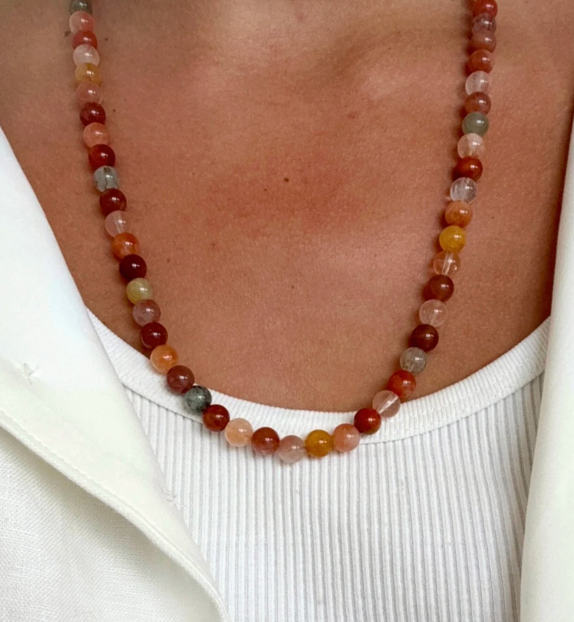 BEADED NECKLACE IN NATURAL - Romi Boutique