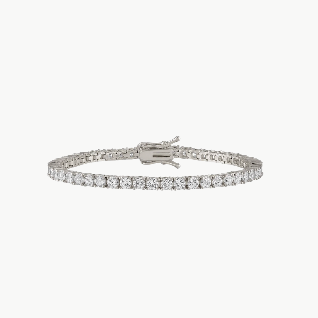 CRYSTAL TENNIS BRACELET IN SILVER - Romi Boutique