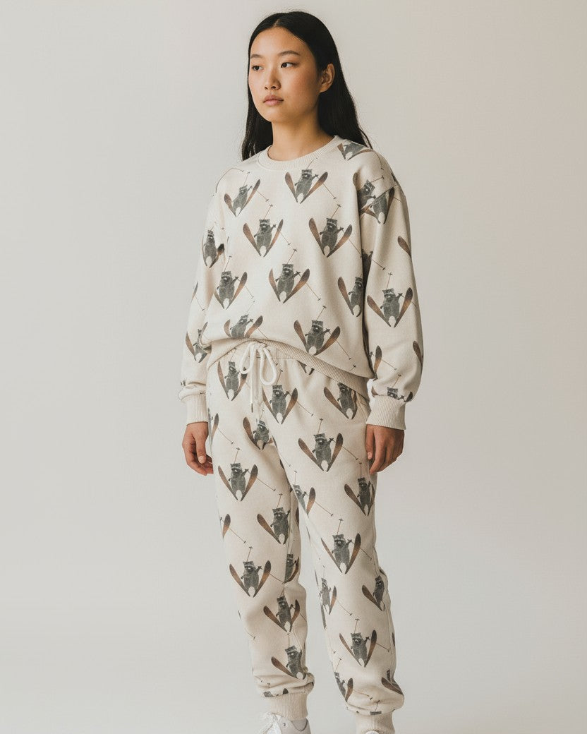 COZY TOP IN SKIING RACCOONS - Romi Boutique