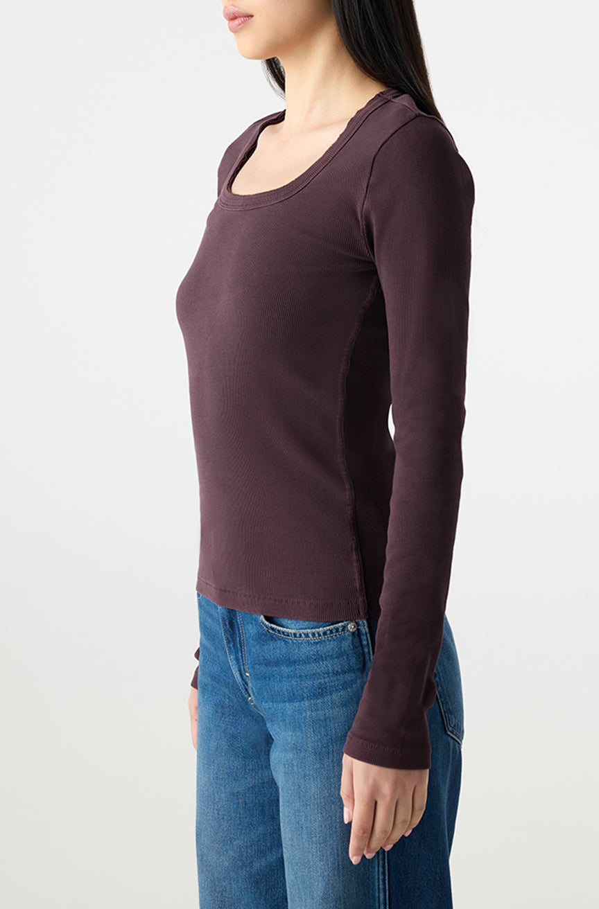 ANGELINA LONG SLEEVE IN AUBERGINE - Romi Boutique