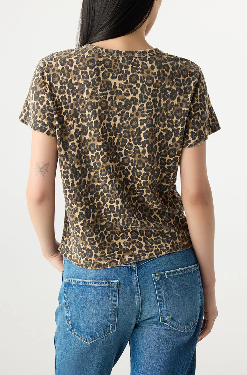 LOVE TEE IN LEOPARD - Romi Boutique