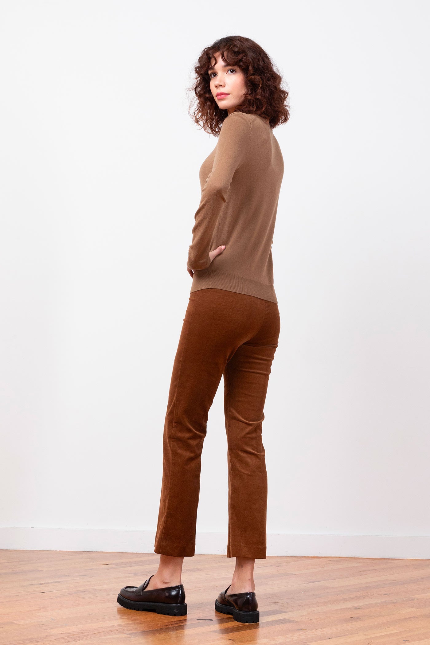 LEO IN FINE CORDUROY COGNAC - Romi Boutique