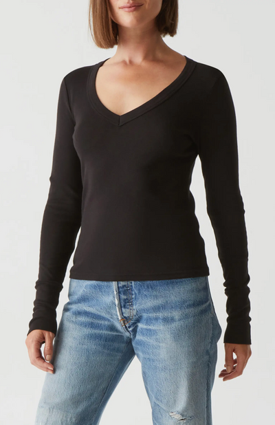LOGAN V-NECK TEE IN BLACK
