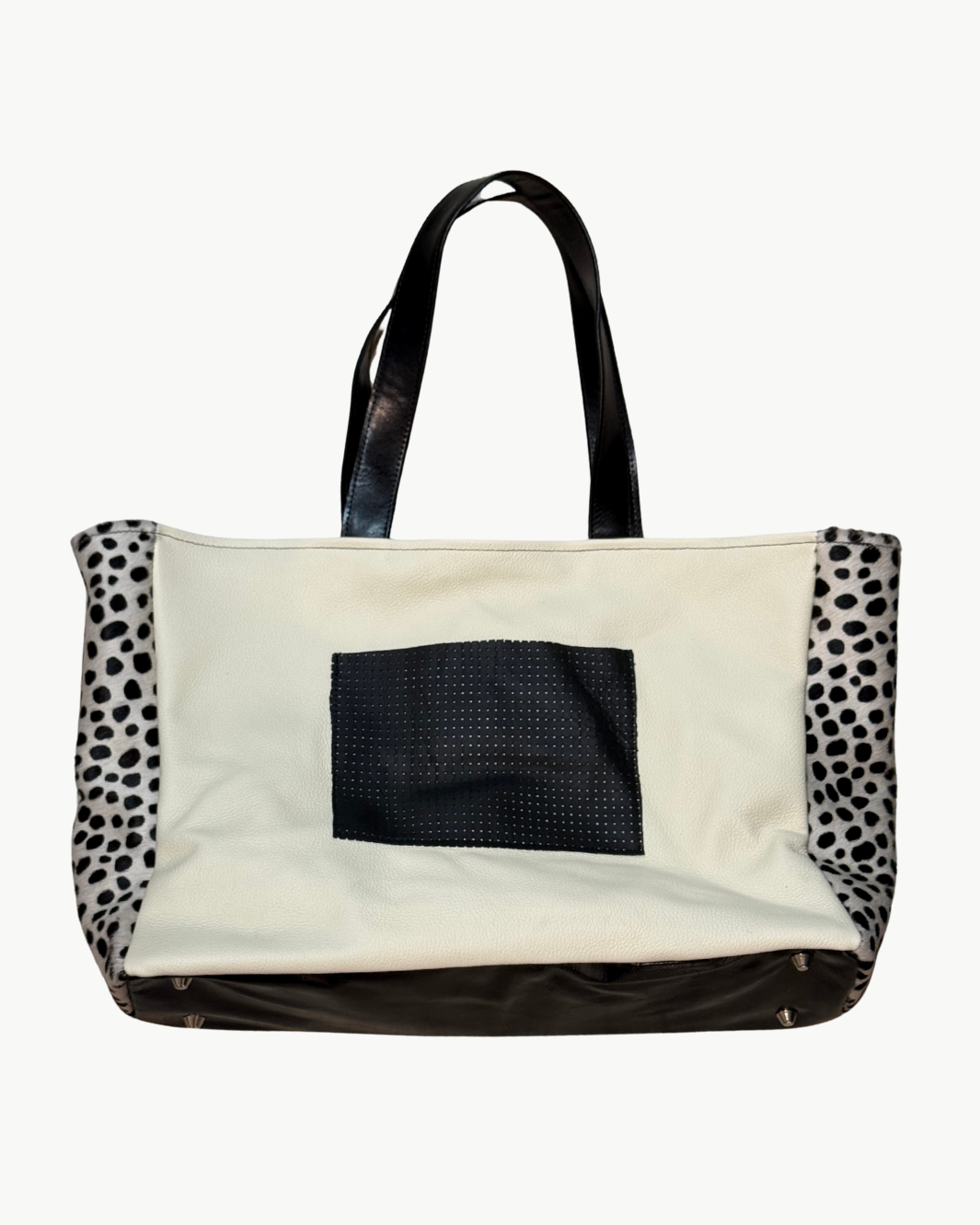 MAHJONG GAMER TOTE IN CREAM BACK/BLACK