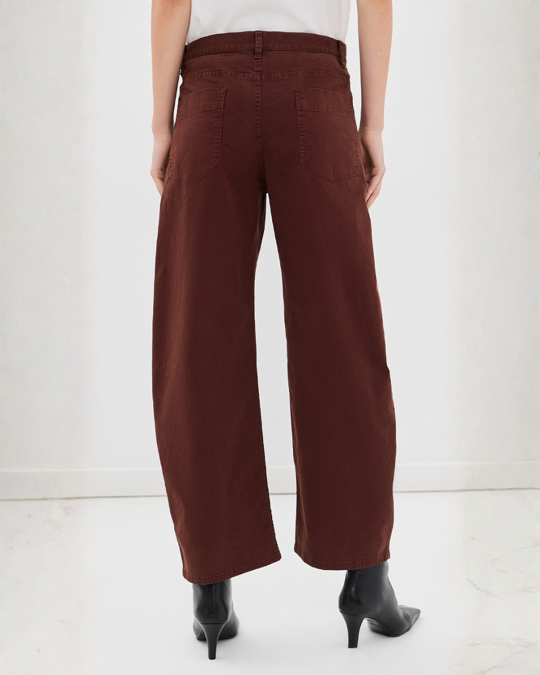 Nili Lotan Tribeca Pant at Romi Boutique