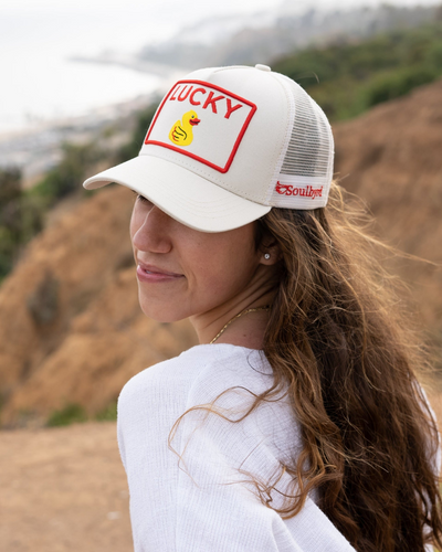 LUCKY DUCK TRUCKER IN CREAM