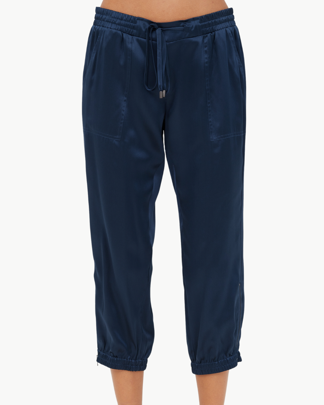 GO LUXE PARACHUTE CAPRI IN STORM