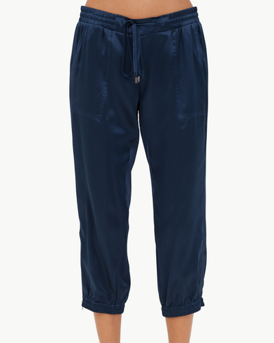 GO LUXE PARACHUTE CAPRI IN STORM