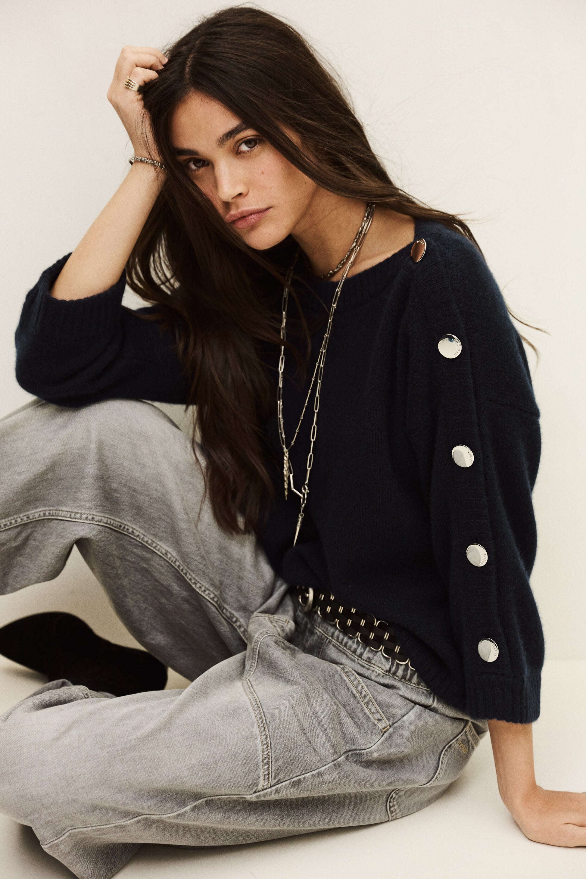 CLASSY JUMPER IN NAVY - Romi Boutique