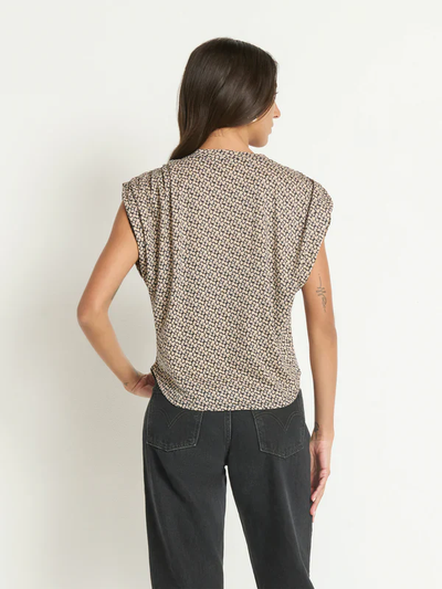 FRANKIE LUXE TEE IN DITSY FLORAL BUTTERSCOTCH - Romi Boutique