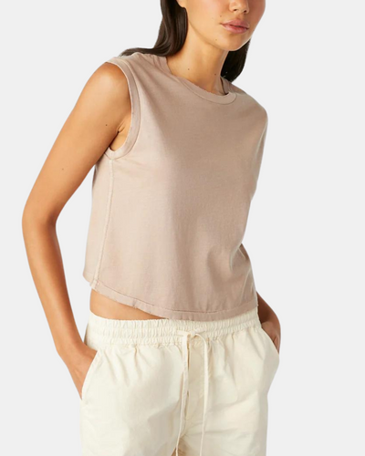 SLEEVELESS BABE TEE IN TAUPE - Romi Boutique