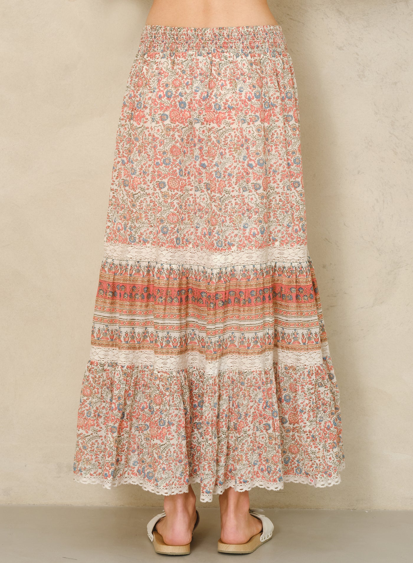 CASS PRINT MAXI SKIRT IN CORAL