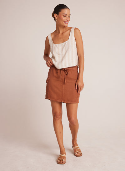 POSEY CARGO MINI SKIRT IN SUMMER BROWN - Romi Boutique