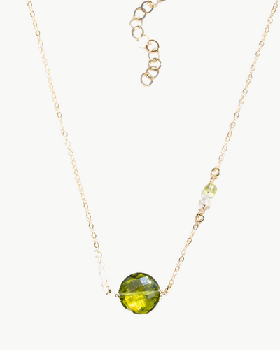MACARON NECKLACE IN PERIDOT