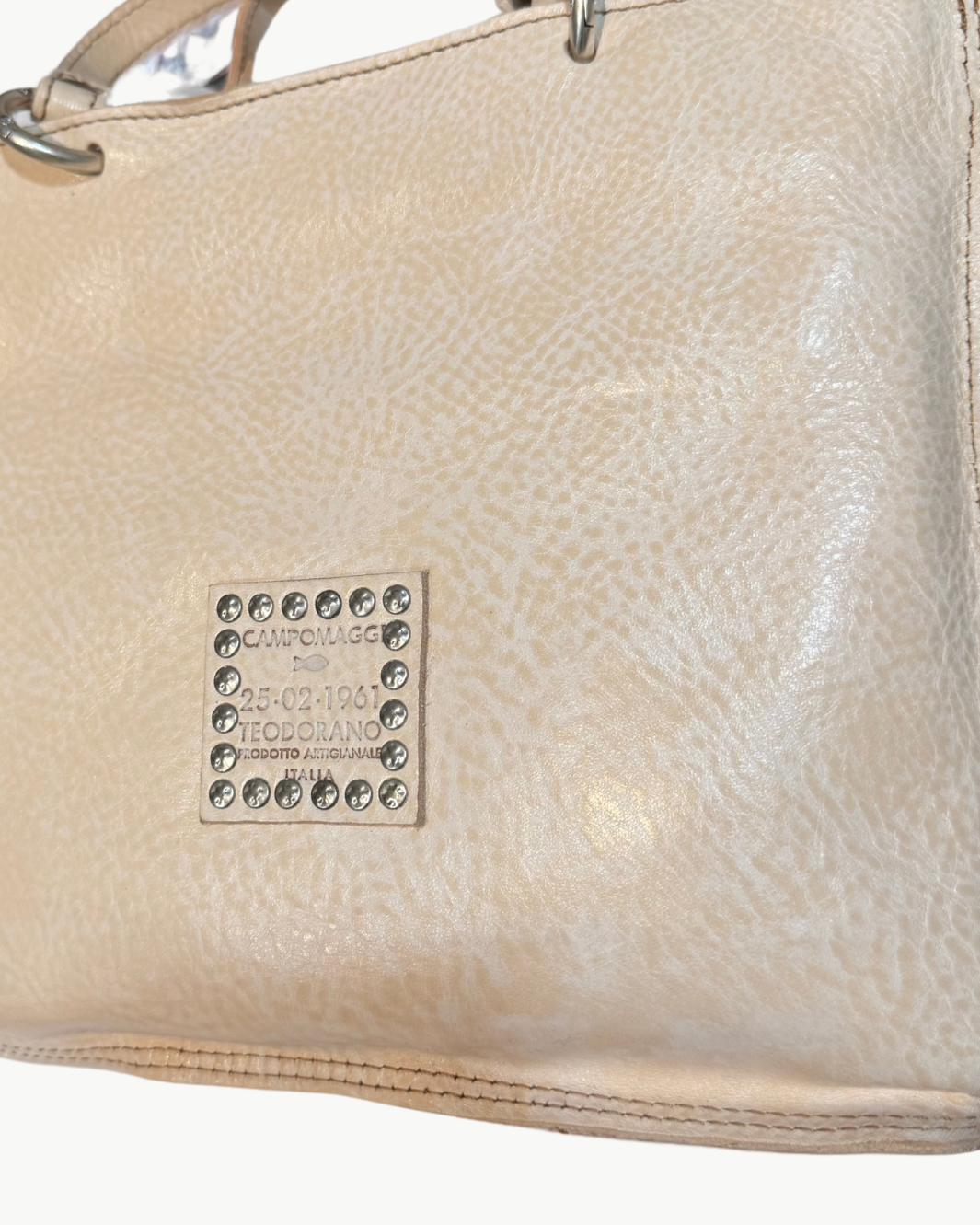 SHOPPING BAG IN CREAM by Campomaggi - Romi Boutique