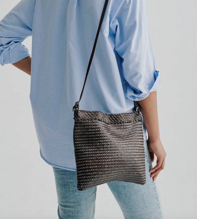 SACOCHE IN DARK BROWN/GREY