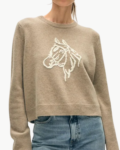 CASHMERE BLEND HORSE EMBROIDERED CREW IN MISTY BROWN/IVORY