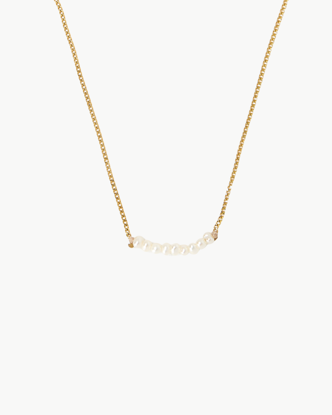 DAINTY NECKLACE IN WHITE PEARL