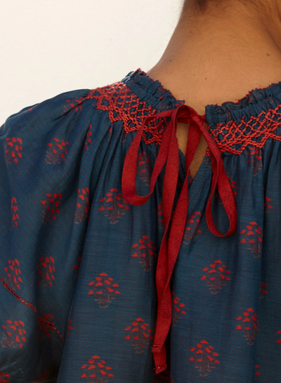 LINDI SMOCKED TOP IN INDIGO - Romi Boutique