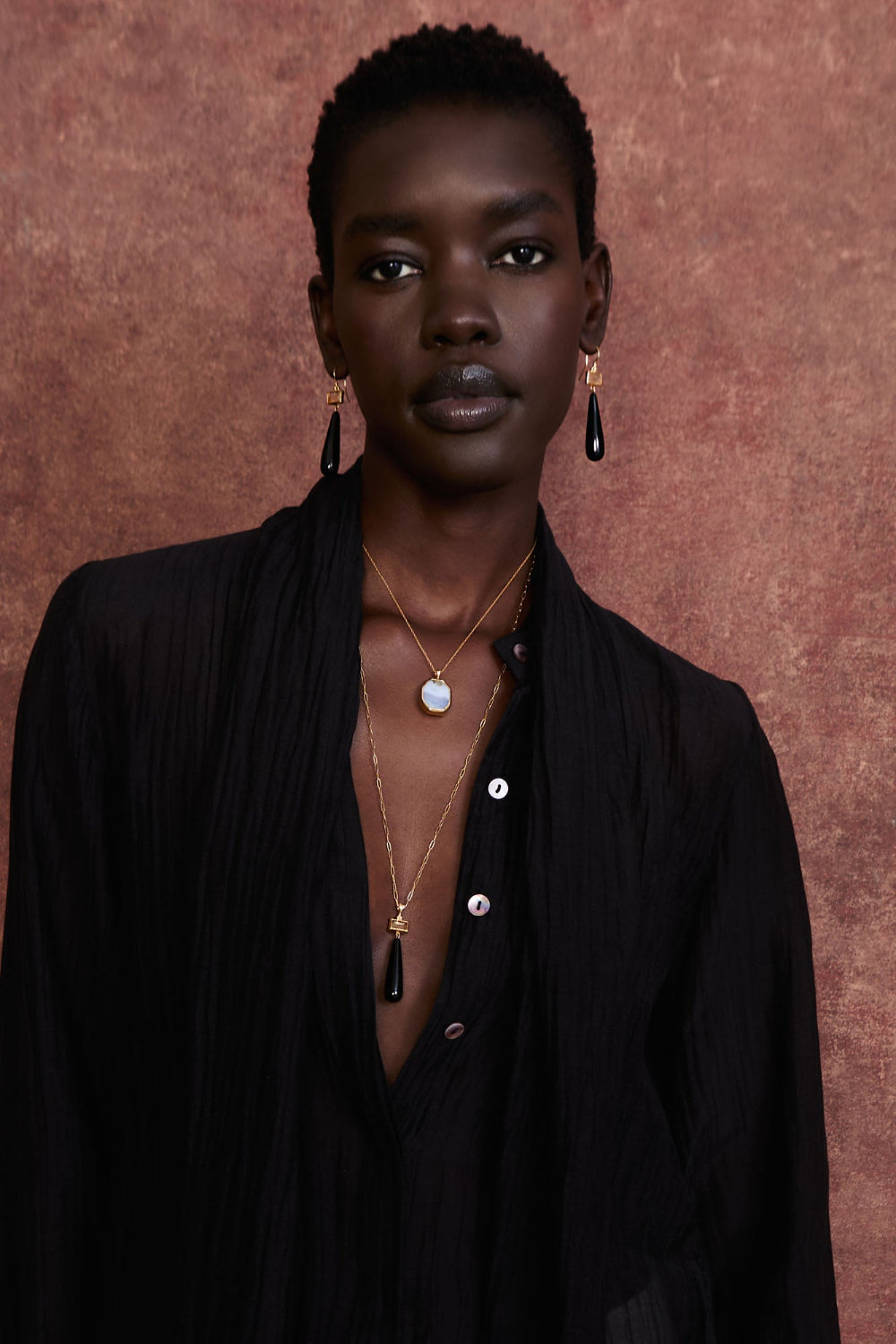 MESSINA EARRINGS IN BLACK AGATE - Romi Boutique